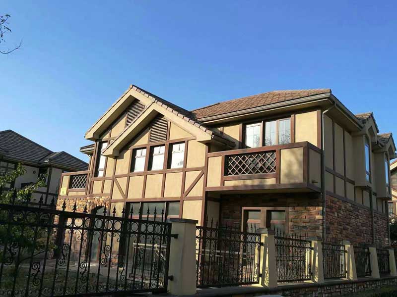 �e����������