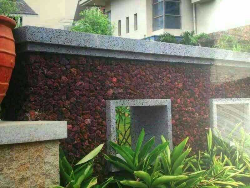 �e����������