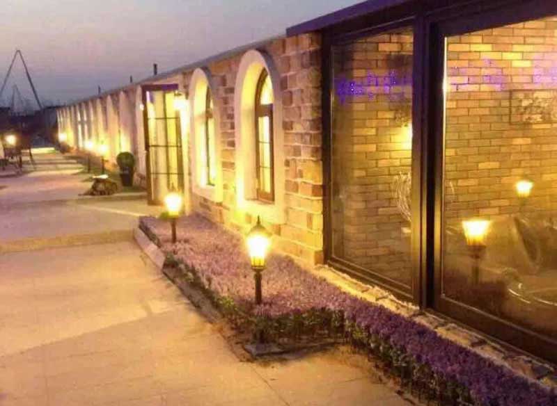 �e����������